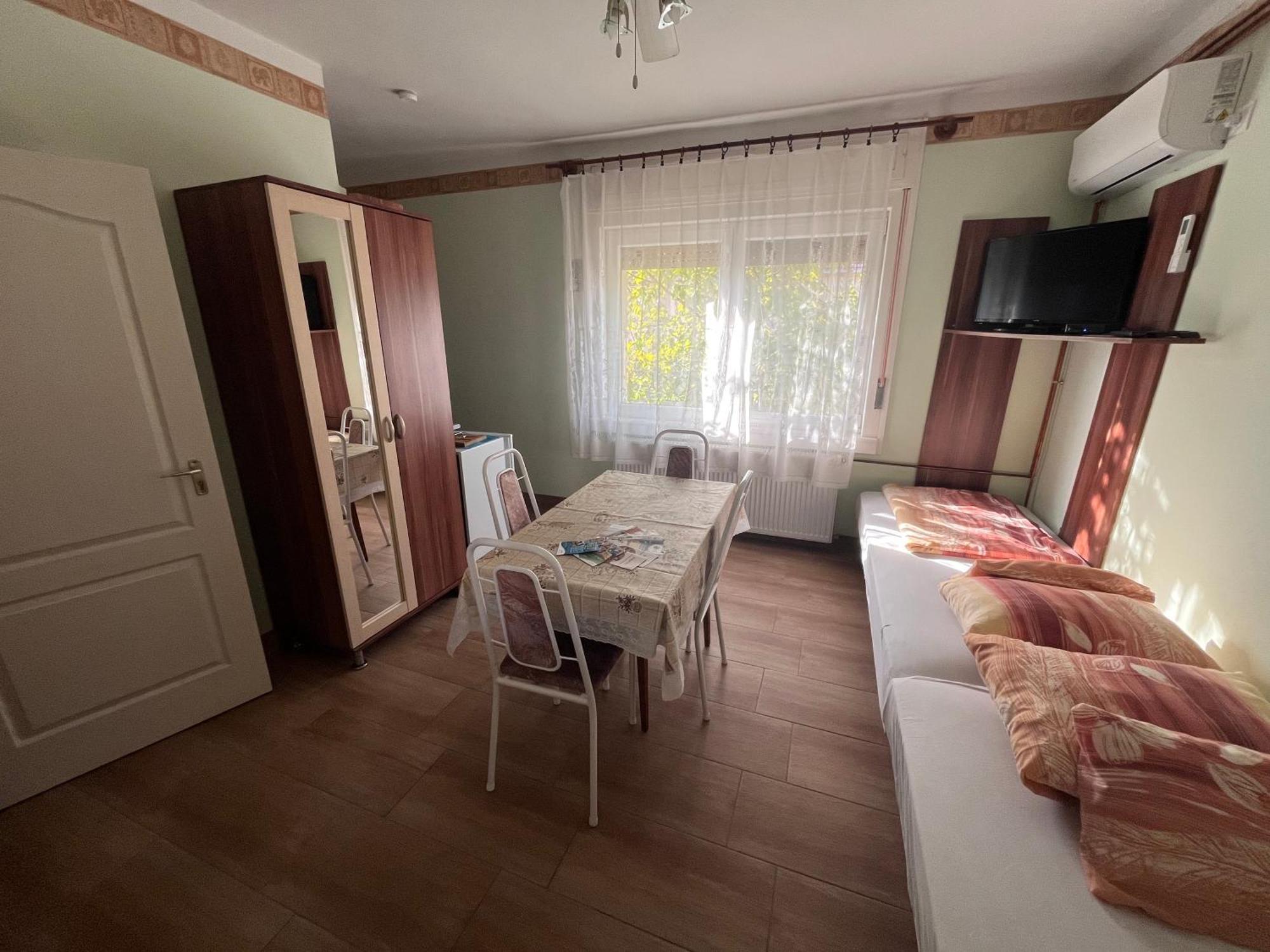 Abigel Apartman Morahalom Exterior photo